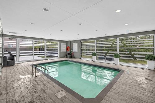 Pool - 305-1900 Boul. Angrignon, Montréal (Lasalle), QC - Indoor Photo Showing Other Room With In Ground Pool