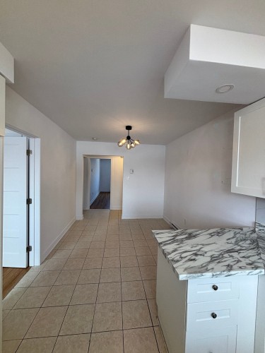 Cuisine - 4-1976 Rue L.-O.-David, Montréal (Villeray/Saint-Michel/Parc-Extension), QC - Indoor Photo Showing Kitchen