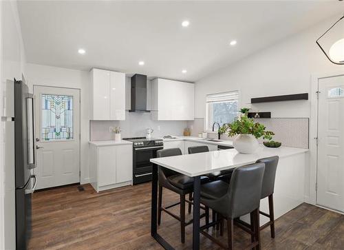 254 Albany St, Winnipeg, MB 