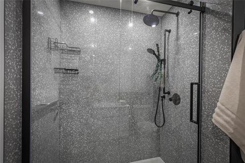 254 Albany St, Winnipeg, MB 