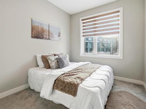 405-99 Shahi St, Winnipeg, MB 