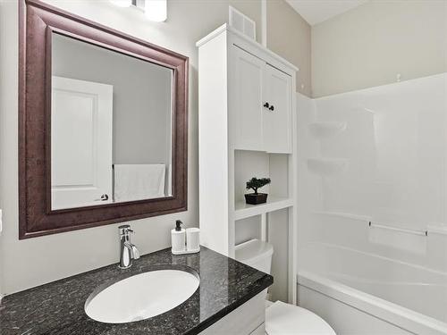 405-99 Shahi St, Winnipeg, MB 