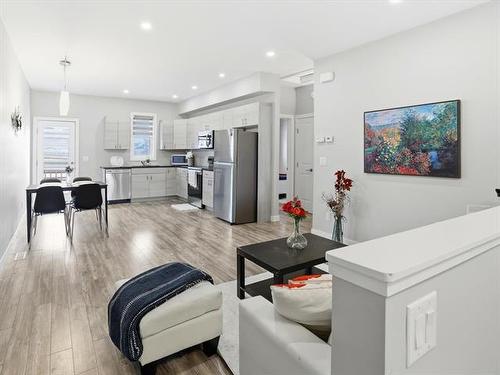 405-99 Shahi St, Winnipeg, MB 