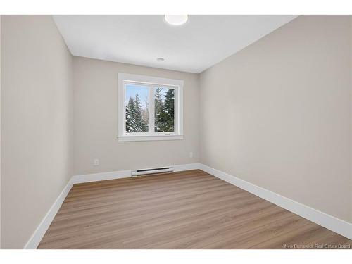 162 Des Eleves St, Dieppe, NB 