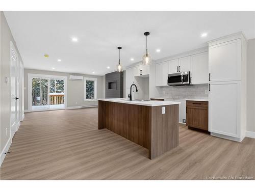 162 Des Eleves St, Dieppe, NB 