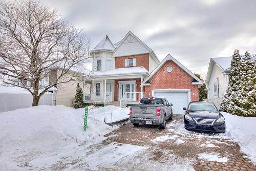 20500 Rue des Sports  Mirabel, QC J7J 1S9