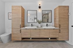 Ensuite bathroom - 