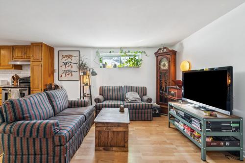 Salon - 469 Rue Samuel-De Champlain, Sainte-Julie, QC - Indoor Photo Showing Living Room