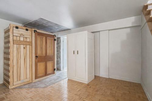 Salle familiale - 469 Rue Samuel-De Champlain, Sainte-Julie, QC - Indoor Photo Showing Other Room