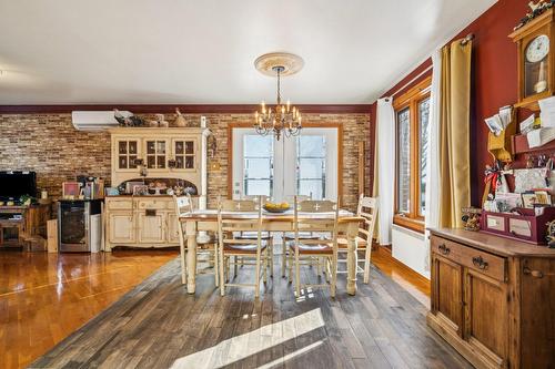 Salle à manger - 469 Rue Samuel-De Champlain, Sainte-Julie, QC - Indoor Photo Showing Dining Room