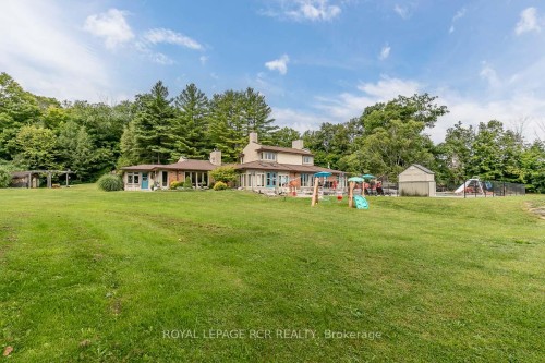 16365 Bathurst Street, Newmarket, ON - Outdoor