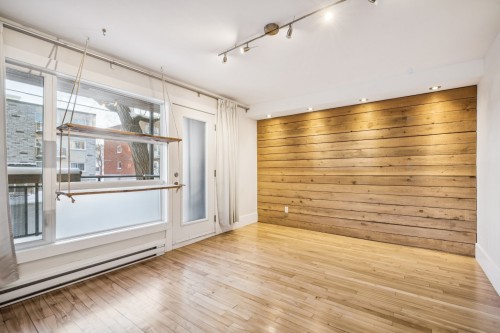 Salon - 2-5141 Boul. St-Michel, Montréal (Rosemont/La Petite-Patrie), QC - Indoor Photo Showing Other Room