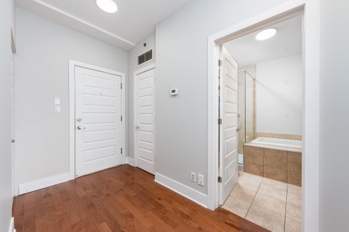 Hall d'entrée/Vestibule - 405-2020 100E Avenue, Laval (Chomedey), QC - Indoor Photo Showing Other Room