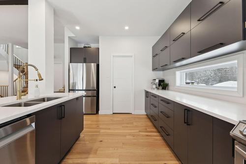 Cuisine - 68 Ch. Réthier, Val-Des-Monts, QC - Indoor Photo Showing Kitchen With Double Sink With Upgraded Kitchen