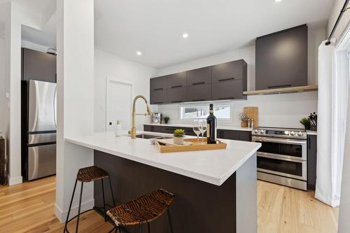 Cuisine - 68 Ch. Réthier, Val-Des-Monts, QC - Indoor Photo Showing Kitchen With Upgraded Kitchen