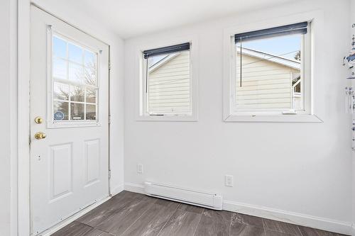 Hall d'entrée/Vestibule - 1690 Rue Albert, Brossard, QC - Indoor Photo Showing Other Room