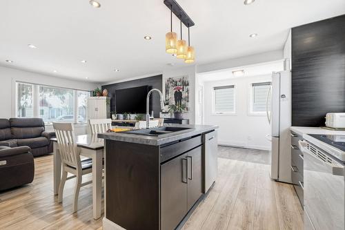 Cuisine - 1690 Rue Albert, Brossard, QC - Indoor Photo Showing Kitchen