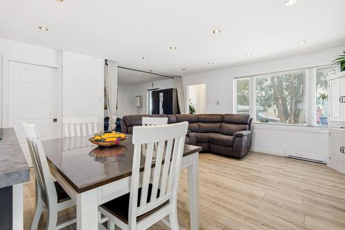 Salon - 1690 Rue Albert, Brossard, QC - Indoor Photo Showing Dining Room