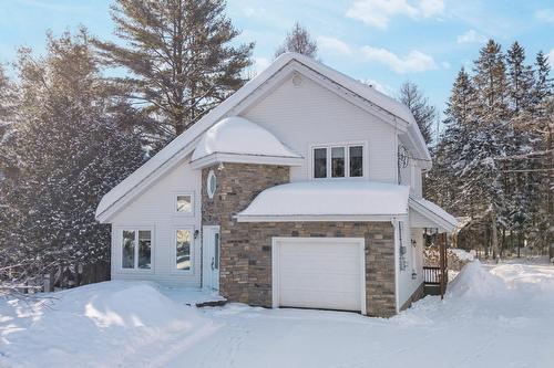 945 Place du Repos  Mont-Tremblant, QC J8E 2Y4