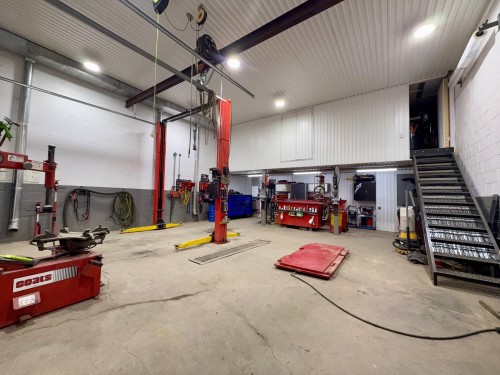 Garage - 167 Route 283, Saint-Fabien-De-Panet, QC - Indoor Photo Showing Garage
