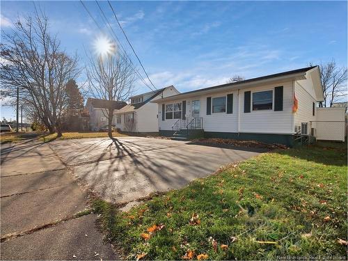 96 Atkinson, Moncton, NB 