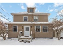 114 Pleasant ST  Moncton, NB E1A 2V2