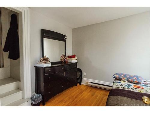 112 Queen St, Saint John, NB 