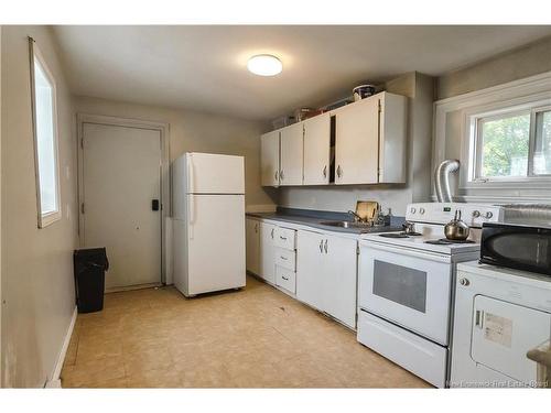 112 Queen St, Saint John, NB 