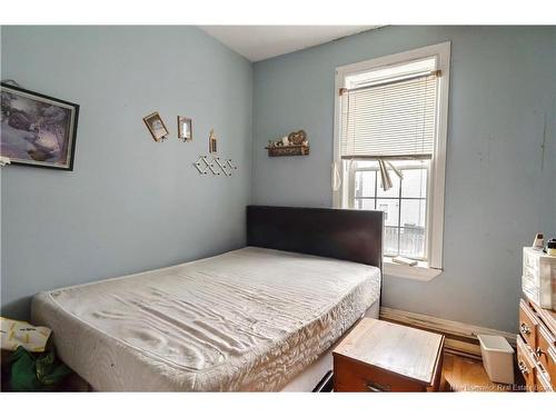 112 Queen St, Saint John, NB 