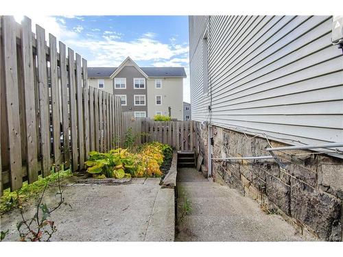 112 Queen St, Saint John, NB 