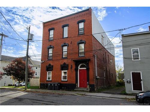 112 Queen St, Saint John, NB 