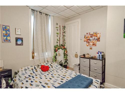 112 Queen St, Saint John, NB 