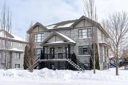 102-218 Rue du Genévrier  Saint-Constant, QC J5A 0C5