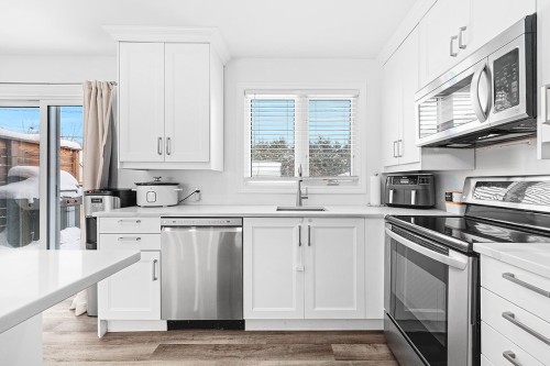 Cuisine - 586 Rue Louis-Cousineau, Gatineau (Aylmer), QC - Indoor Photo Showing Kitchen