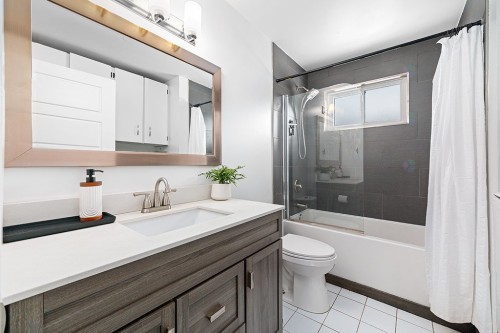 Salle de bains - 586 Rue Louis-Cousineau, Gatineau (Aylmer), QC - Indoor Photo Showing Bathroom