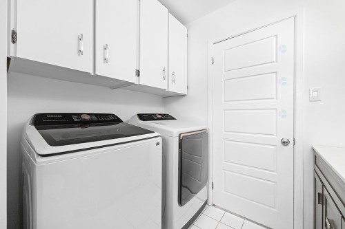 Salle de lavage - 586 Rue Louis-Cousineau, Gatineau (Aylmer), QC - Indoor Photo Showing Laundry Room