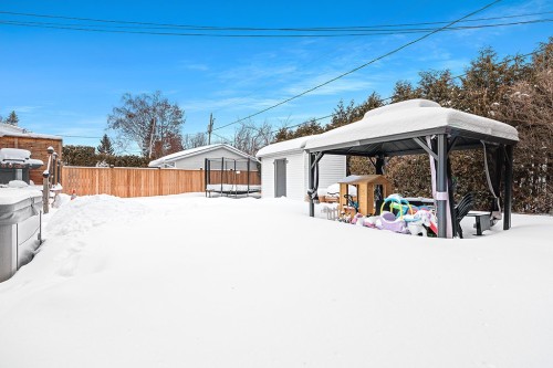 Cour - 586 Rue Louis-Cousineau, Gatineau (Aylmer), QC - Outdoor With Backyard
