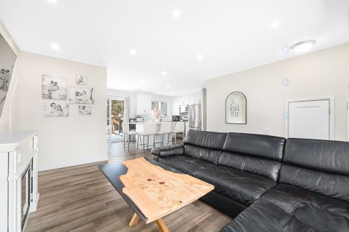 Salon - 586 Rue Louis-Cousineau, Gatineau (Aylmer), QC - Indoor Photo Showing Living Room