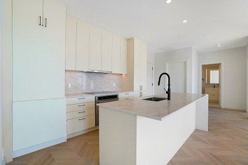 2007-1245 Rue Sherbrooke O. , Montréal (Ville-Marie), QC H3G 1G3 4