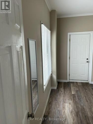 553 Quebec Street, London East, ON - Indoor Photo Showing Other Room