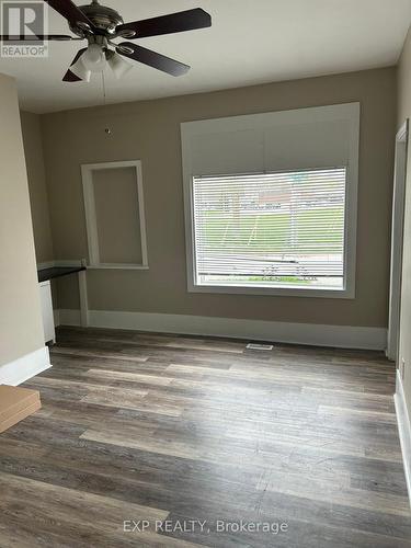 553 Quebec Street, London East, ON - Indoor Photo Showing Other Room