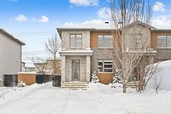 1670 Rue Jean-Casgrain  Chambly, QC J3L 0T2
