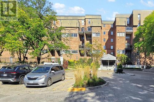 316 - 16 ELGIN STREET  Markham, ON L3T 4T4