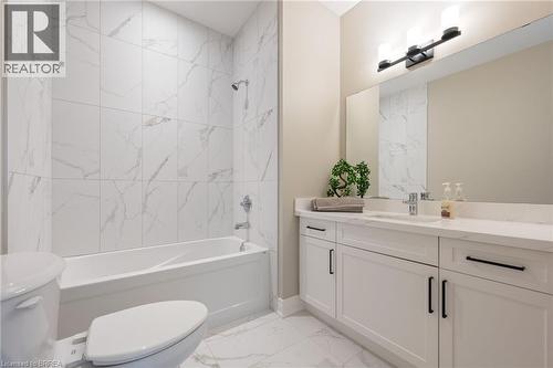 159 Craddock Boulevard, Jarvis, ON - Indoor Photo Showing Bathroom