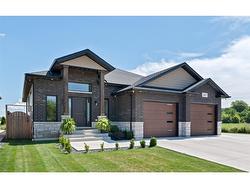 105 CONSERVATION Boulevard  Kingsville, ON N9V 0E4