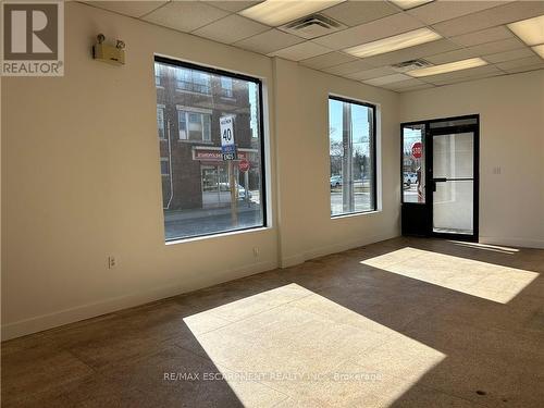 707 Barton Street E, Hamilton, ON 