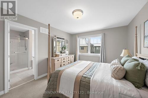 13 Merrill Street, Ottawa, ON - Indoor Photo Showing Bedroom