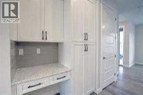 253 Cobblestone Gate Sw, Airdrie, AB - Indoor