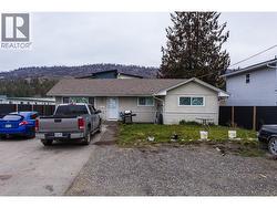 470 Snowsell Street N  Kelowna, BC V1V 2C7