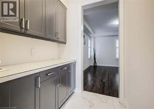 588 Beckview Crescent, Kitchener, ON - Indoor Photo Showing Other Room